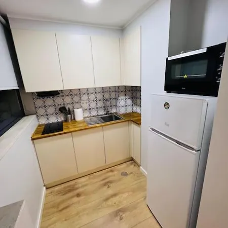 Apartamento T1. Charmoso Lejlighed
